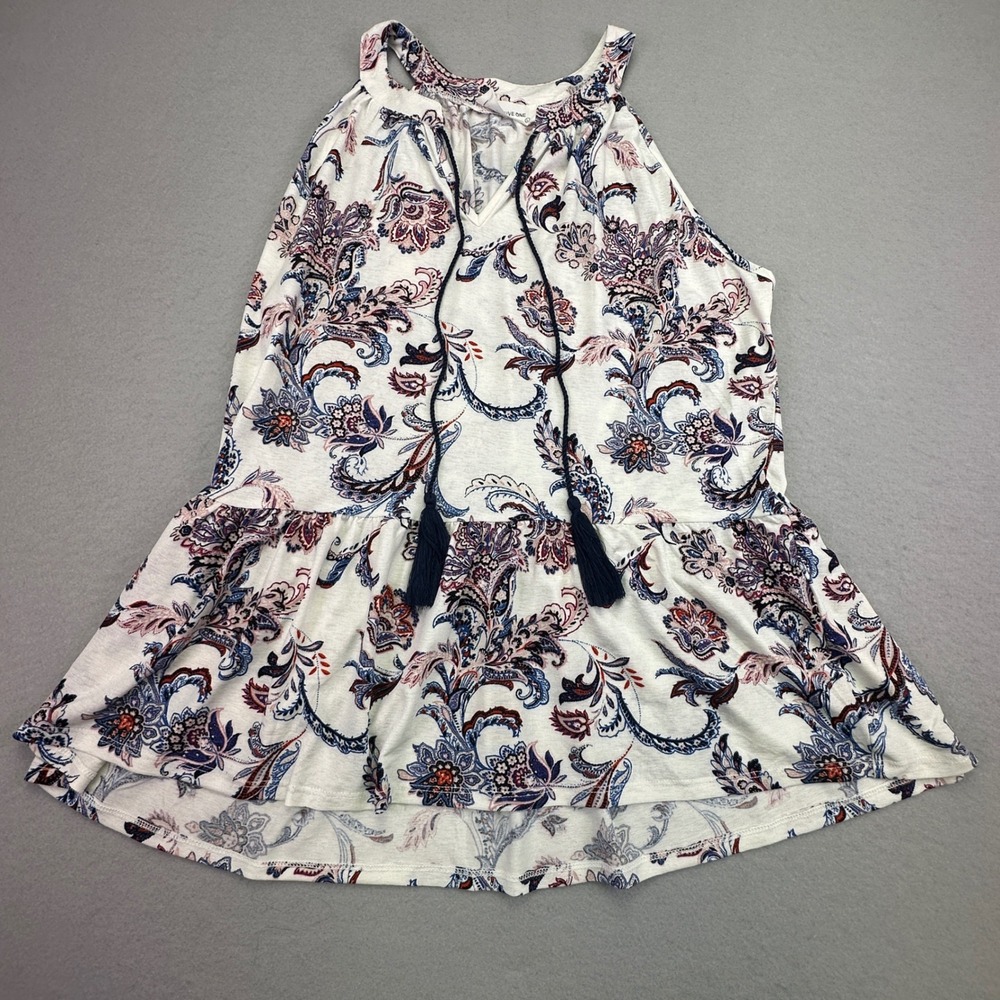 Exclusive One Paisley Women's Large Western‎ White Blue Peplum Tank Top Halter